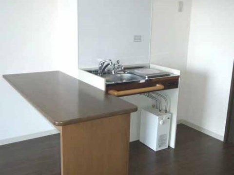 二人部屋にはＩＨのキッチンが付いており、いつでも好きな時に料理を楽しむことができる。自分で作ったおいしい料理を味わえる。
