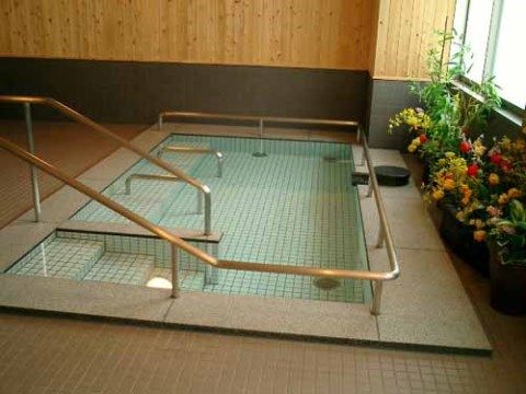 入居者様がみんなで入浴できる大浴場を完備している。のんびりお湯につかりながらリラックスすることができる。