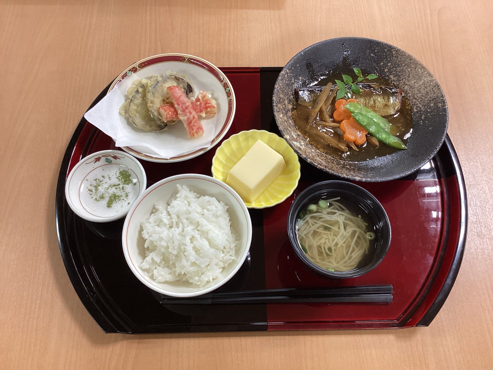 彩り豊かな和食膳