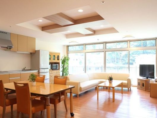 リビングダイニング