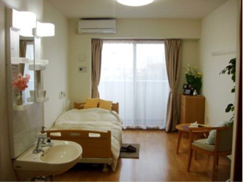 ベストライフ町田Ⅱの居室（モデルルーム）。不自由のないこちらの居室で、毎日を悠々と、自分だけの時間をお過ごしください。