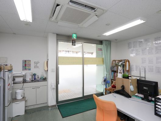 事務室2