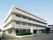 ベストライフ所沢の外観。大きくしっかりとしたバリアフリー設計の建物となっております。