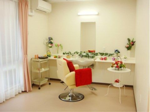 ベストライフ朝霞の理美容室。毎日をすっきりと生活していただけるような美容サービスもご用意しております。