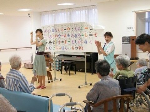 ベストライフ関目の音楽療法。専門講師をお呼びしての講習です。貴重なお話もきけますのでお気軽にご参加ください。