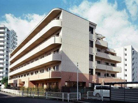 「ベストライフ南茨木」の外観 皆さんのご入居を心よりお待ちしております。