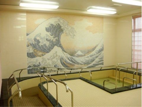 「ベストライフ堺北」の浴室 タイル絵が魅力的です。