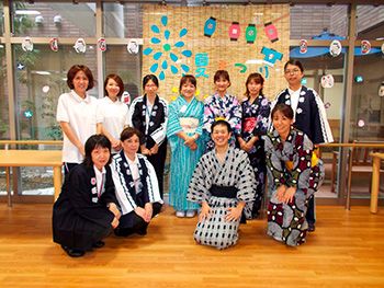 「ベストライフ堺北」の夏祭り 皆様、浴衣姿がバッチリです。