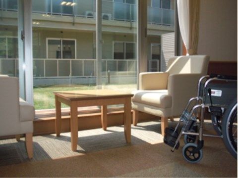 「ベストライフ京都洛北」玄関前ロビー