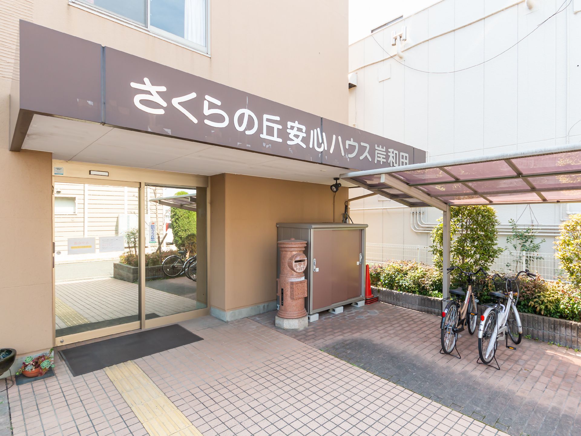 自動ドアを設置している玄関