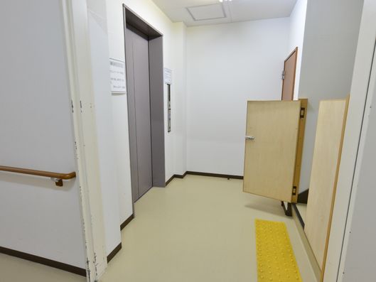エレベーターホール