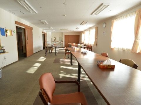 共有スペースの温かな雰囲気