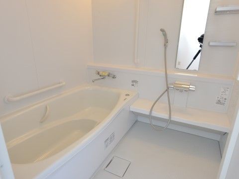 「ふるさとホーム鹿沼」の居室。入居者様の生き抜ける居室は、個室部屋になっている。
