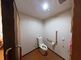 バリアフリー設計のトイレ空間