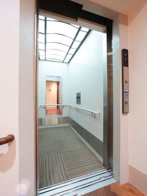 エレベーター