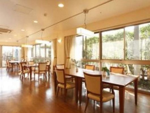 1F ダイニングルーム兼機能訓練室