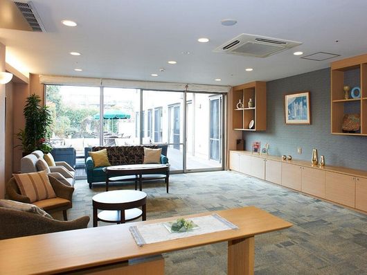 1F エントランスラウンジ