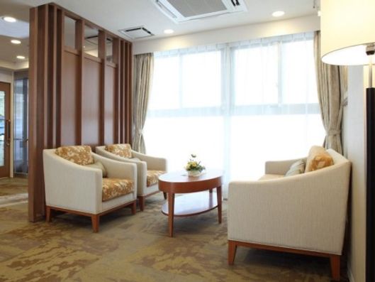 エントランスラウンジ