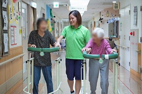 廊下での歩行練習