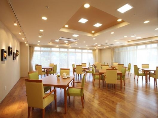 1F ダイニングルーム兼機能訓練室