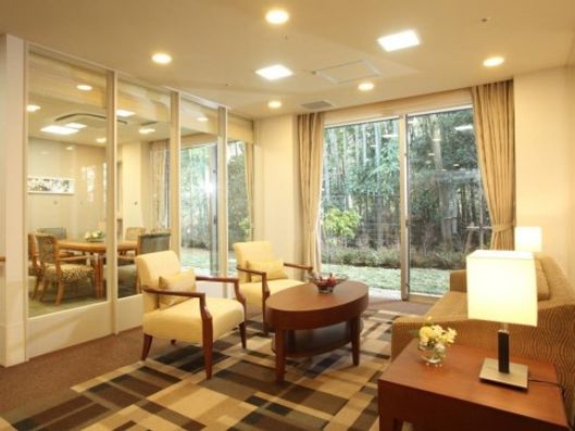 エントランスラウンジ