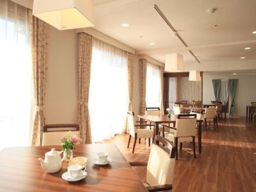 1F ダイニングルーム兼機能訓練室