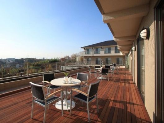 1F ウッドデッキテラス