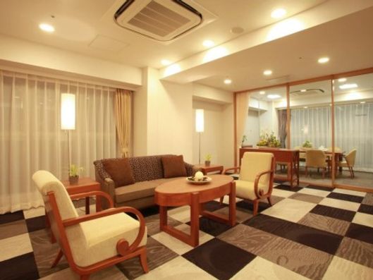 4F エントランスラウンジ