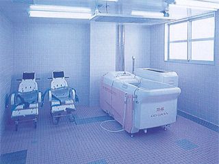 清潔な浴室設備