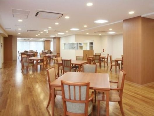 1F ダイニングルーム兼機能訓練室