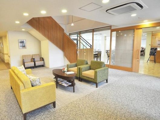 1F エントランスラウンジ