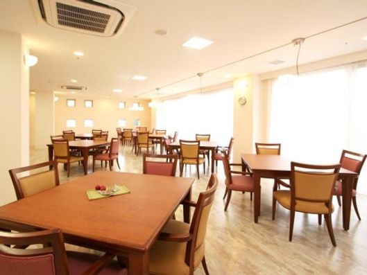 1F ダイニングルーム兼機能訓練室