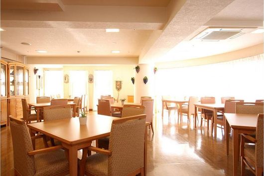 2F ダイニングルーム兼機能訓練室