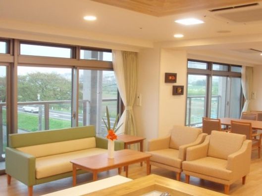 3F リビングルーム兼食堂兼機能訓練室