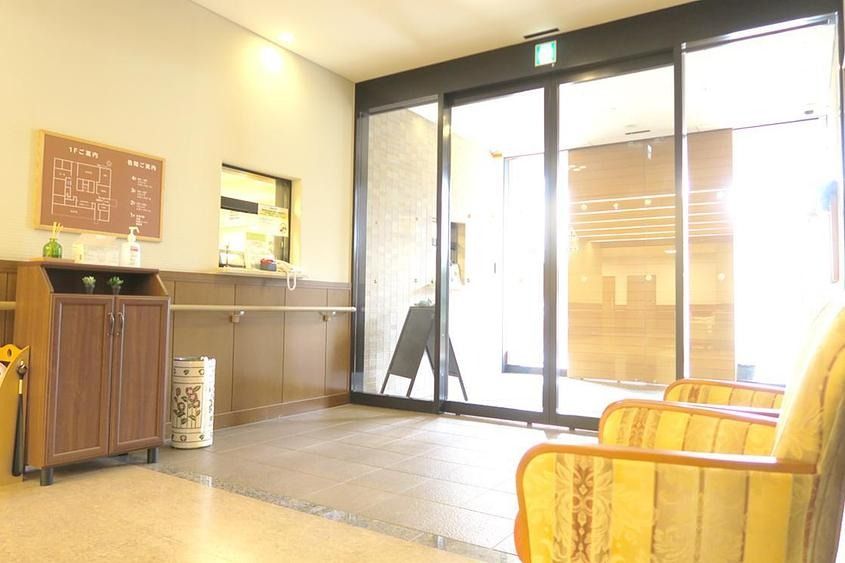 入居者様の憩いの場として、リビングルームを完備している。気の合うお仲間との歓談やティータイムなど自由に利用ができる。