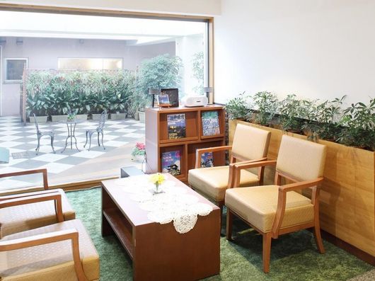 エントランスラウンジ