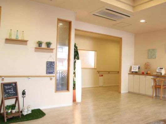 エントランスラウンジ