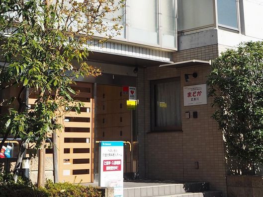 1F エントランス