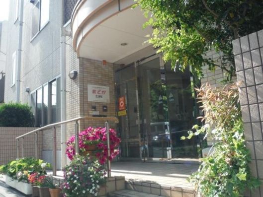 1F エントランスラウンジ