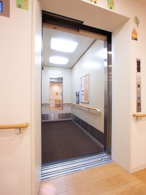 エレベーター