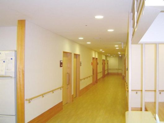 2F 廊下