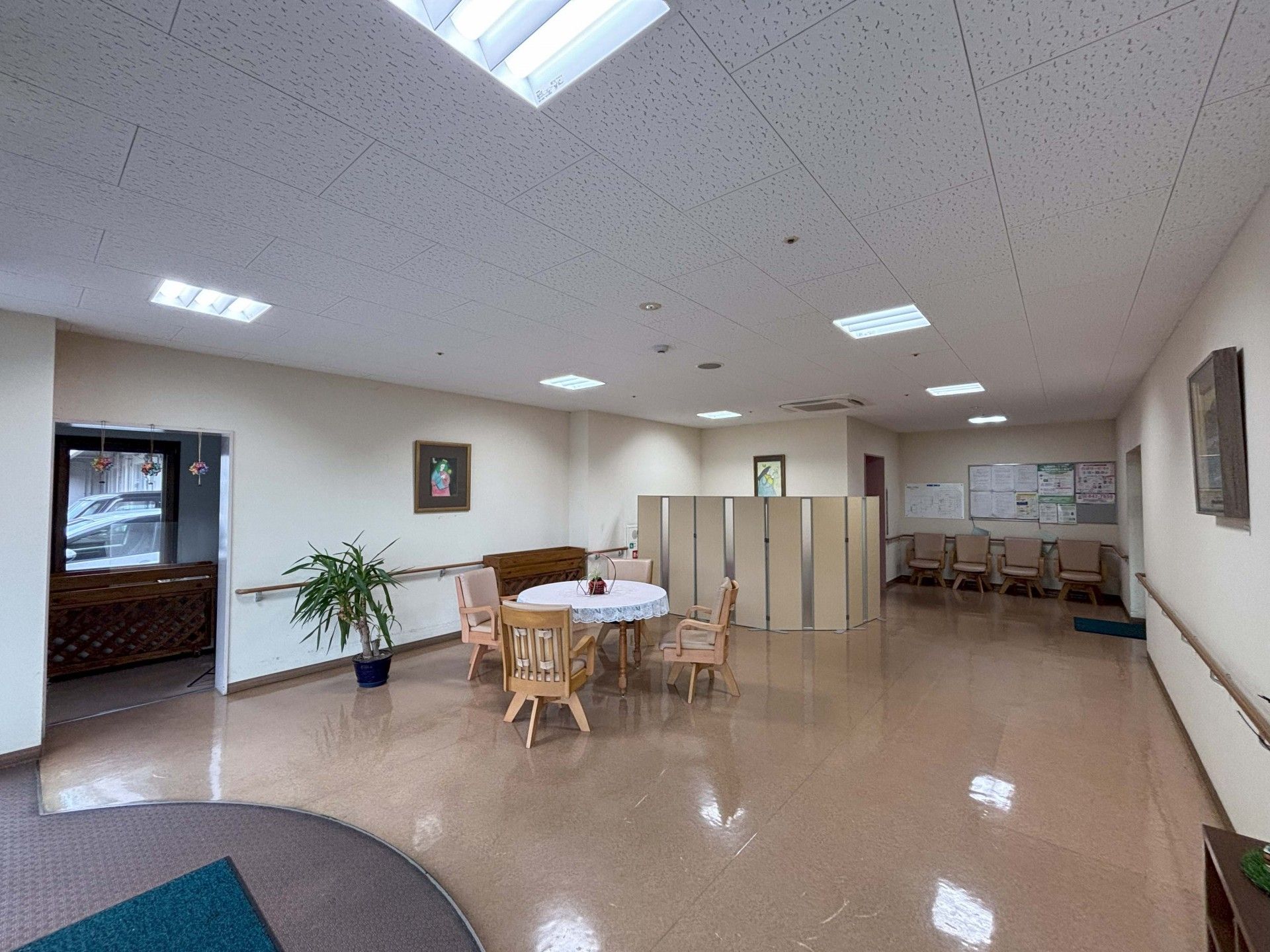 明るい共有スペース