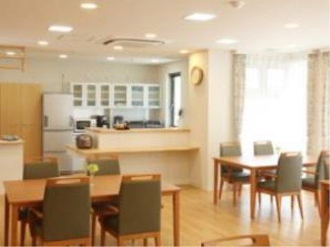 施設で提供される食事は食堂併設のキッチンで手作りされている。入居者様は毎食出来たての美味しい料理を食べることができる。