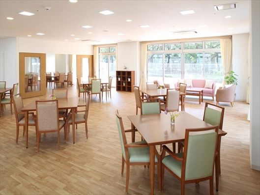 1F ダイニングルーム兼機能訓練室