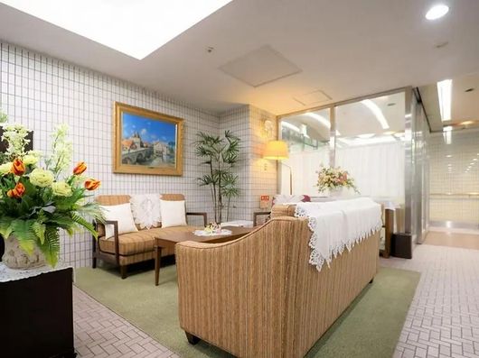 1F エントランスラウンジ