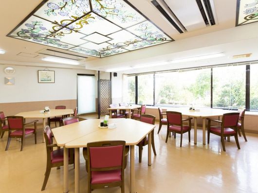 2F ダイニングルーム