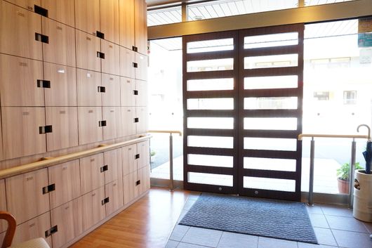 エントランスホール