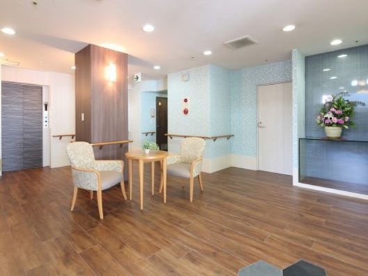 1F エントランスラウンジ