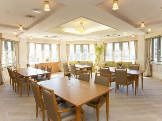 2F ダイニングルーム