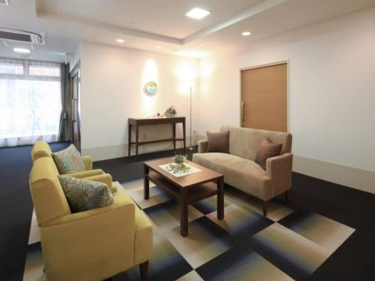 エントランスラウンジ